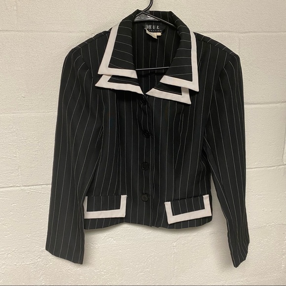 RUE Twenty One Business Skirt Suit - Picture 3 of 10